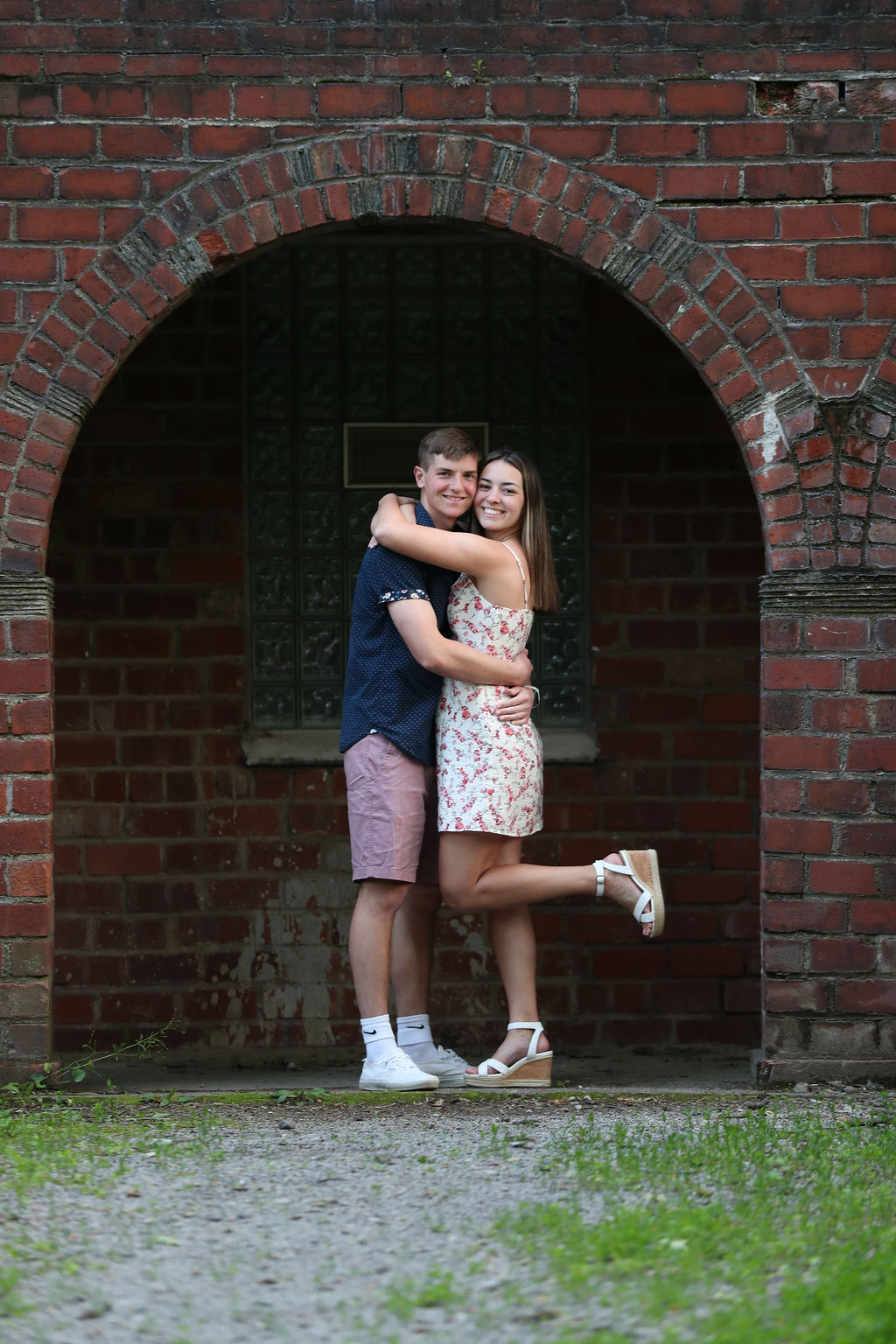 Thumbnail of Photo 2