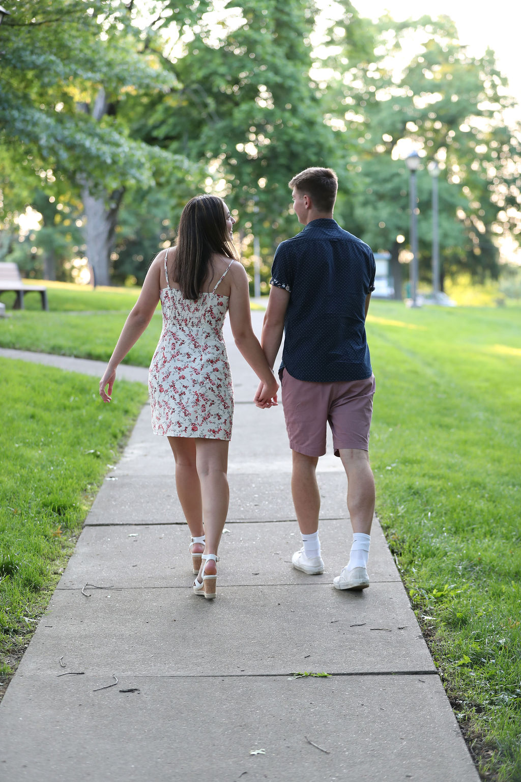 Thumbnail of Photo 5